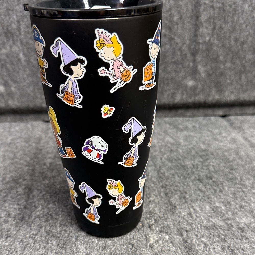 Peanuts Black Tumbler with Characters - Picture 5 of 11